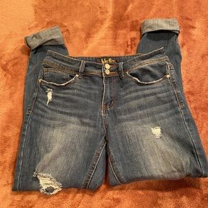 🌟$5 SALE🌟 Distressed Cuff Jeans